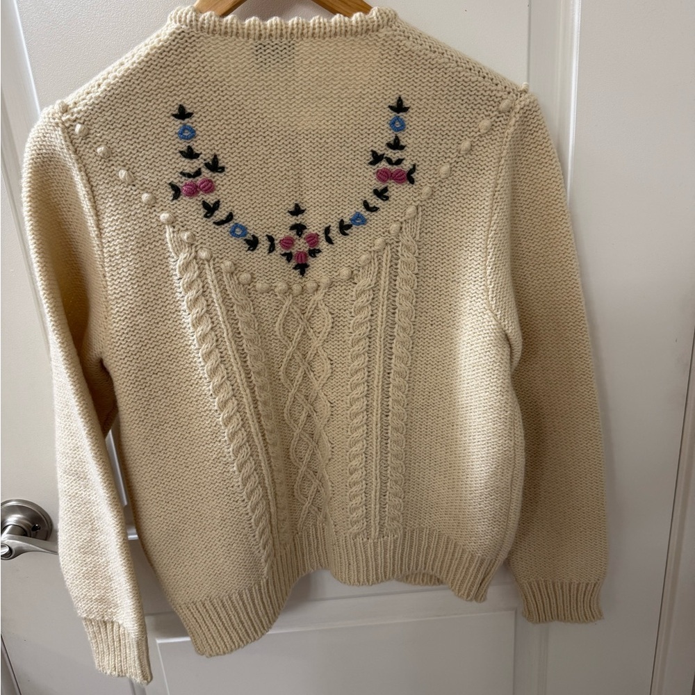 Vintage Tirol Giesswein Made in Austria Pure New Wool Sweater European Size 44 - Picture 2 of 6